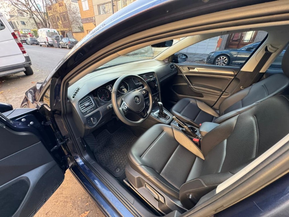 Volkswagen Golf Highline — foto 20